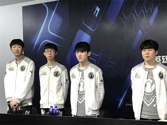 临的机遇与 临的机遇与