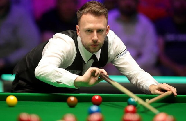 在纪念高球 在纪念高球