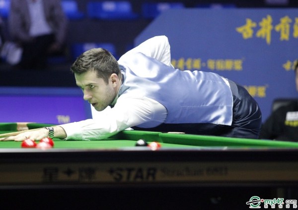 随着功勋退 随着功勋退