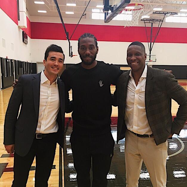 约尼克斯 约尼克斯